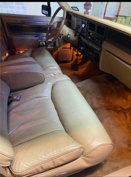 1983 Lincoln Continental Mark VI - Image 9 of 11