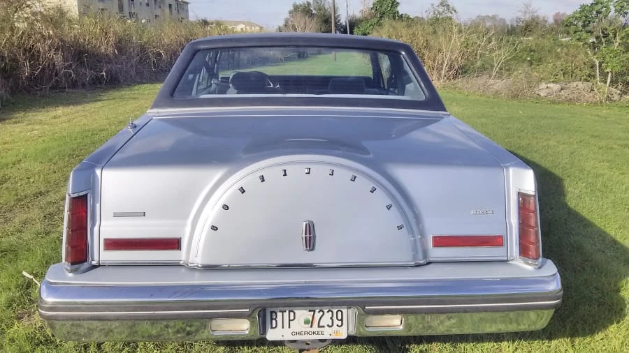 1983 Lincoln Continental Mark VI - Image 2 of 11