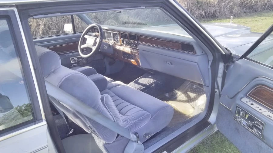 1983 Lincoln Continental Mark VI - Image 4 of 11