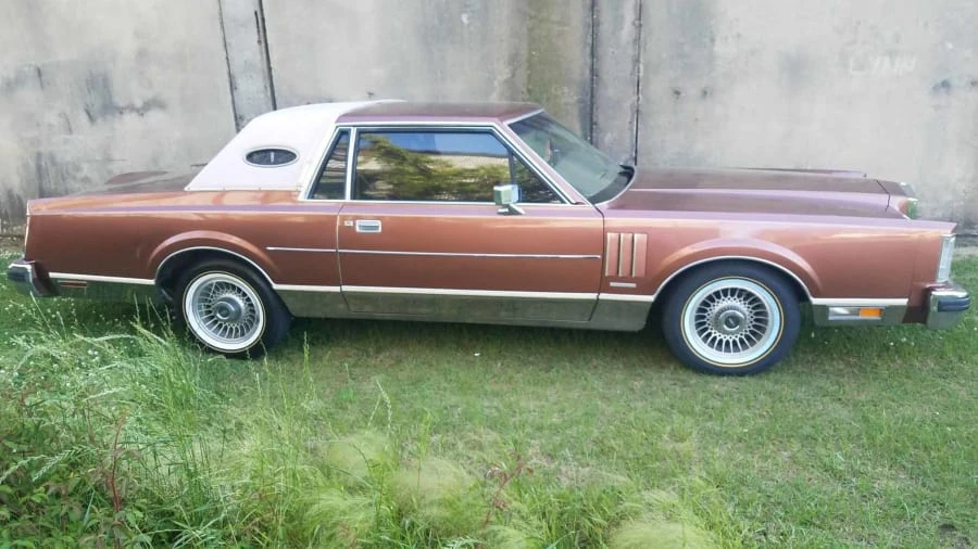 1983 Lincoln Continental Mark VI - Image 2 of 7