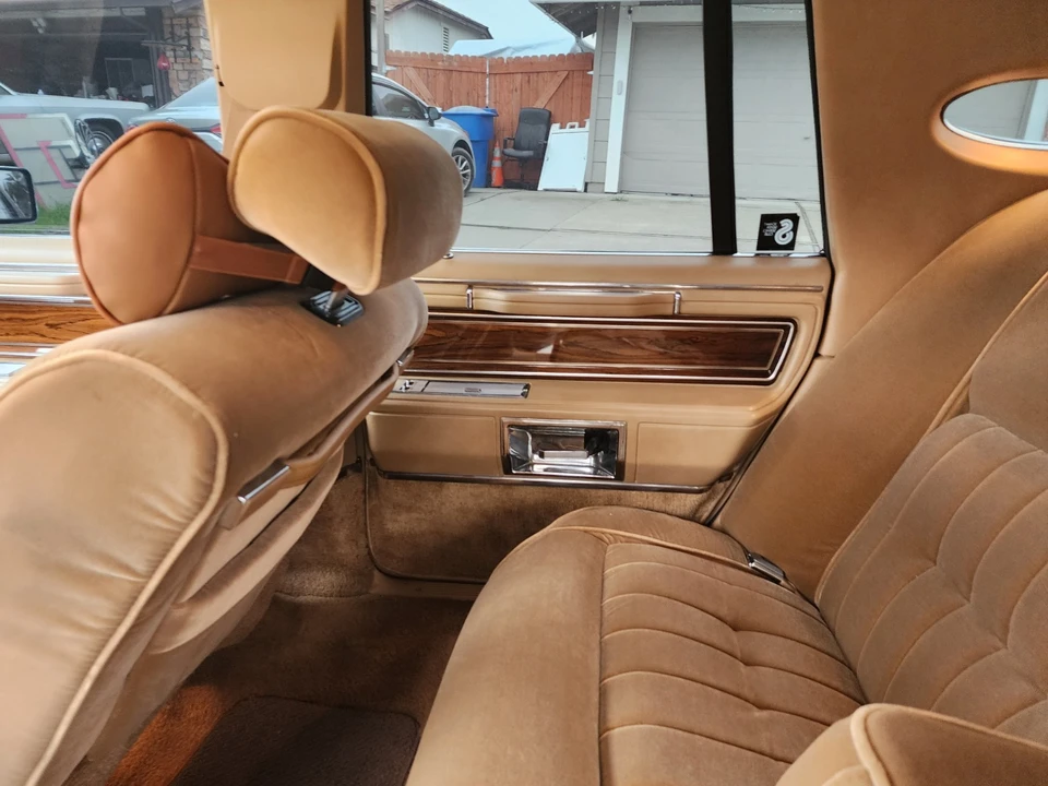 1983 Lincoln Continental Mark VI - Image 14 of 24