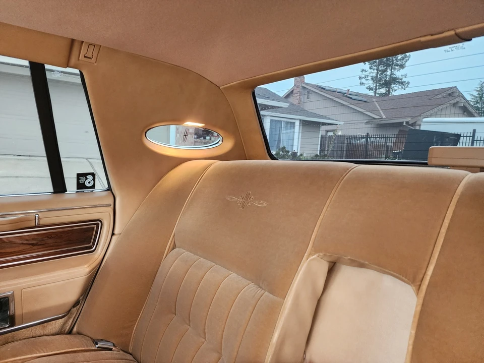 1983 Lincoln Continental Mark VI - Image 13 of 24