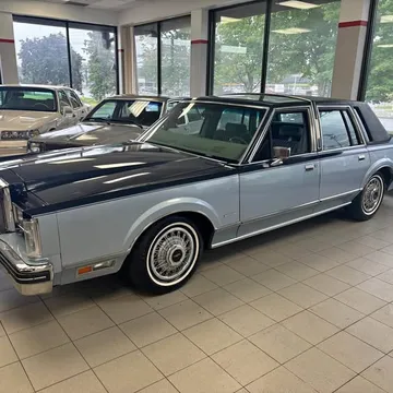 1983 Lincoln Town Car