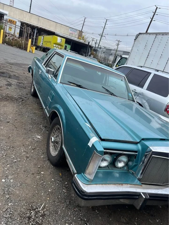1983 Lincoln Continental 7th Gen - Image 5 of 5