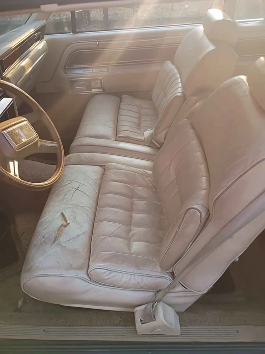 1983 Lincoln Continental Mark VII - Image 6 of 8