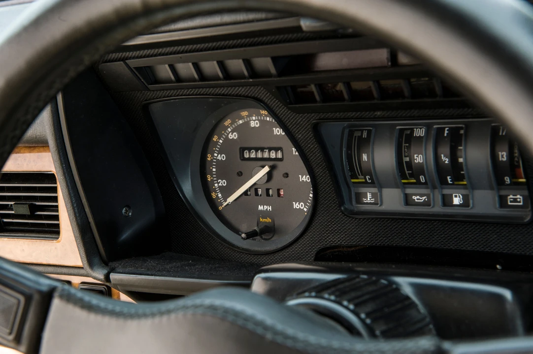 1983 Jaguar XJS Pre-Facelift V12 - Image 14 of 16