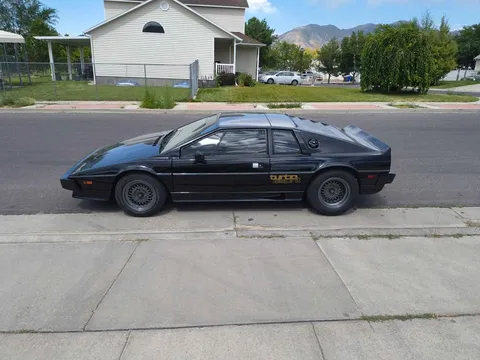 1983 Lotus Esprit Turbo