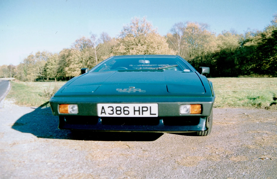 1983 Lotus Esprit Series 3 & Turbo - Image 4 of 4