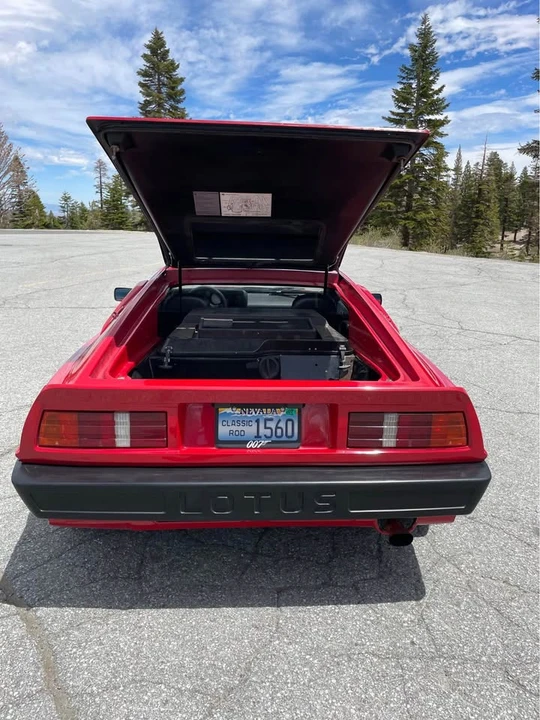 1983 Lotus Esprit Series 3 & Turbo - Image 8 of 10