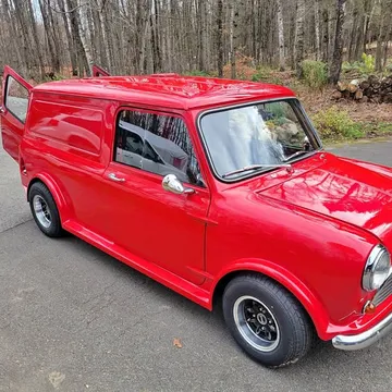 1983 MINI van