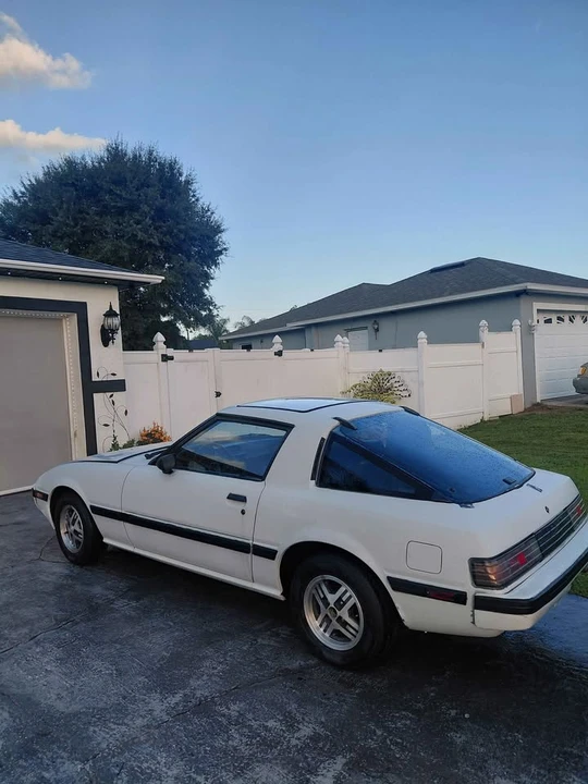 1983 Mazda RX-7 SA & FB - Image 2 of 12