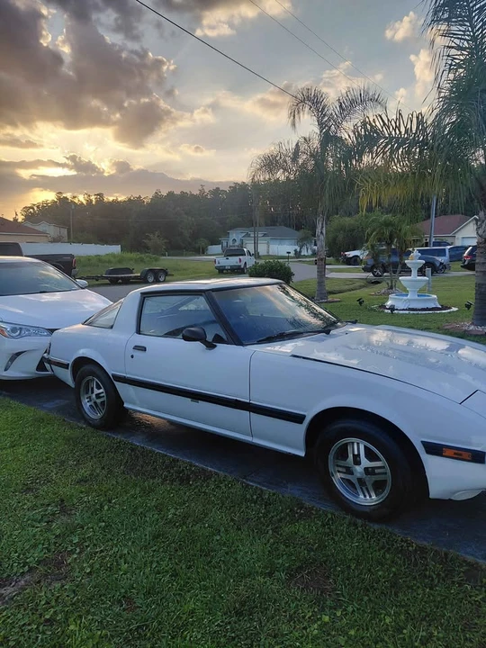 1983 Mazda RX-7 SA & FB - Image 4 of 12
