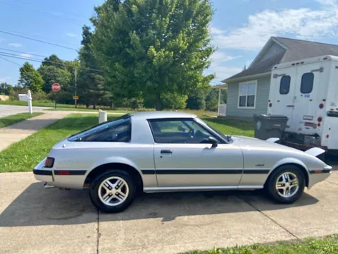 1983 Mazda RX-7 Coupe 2D