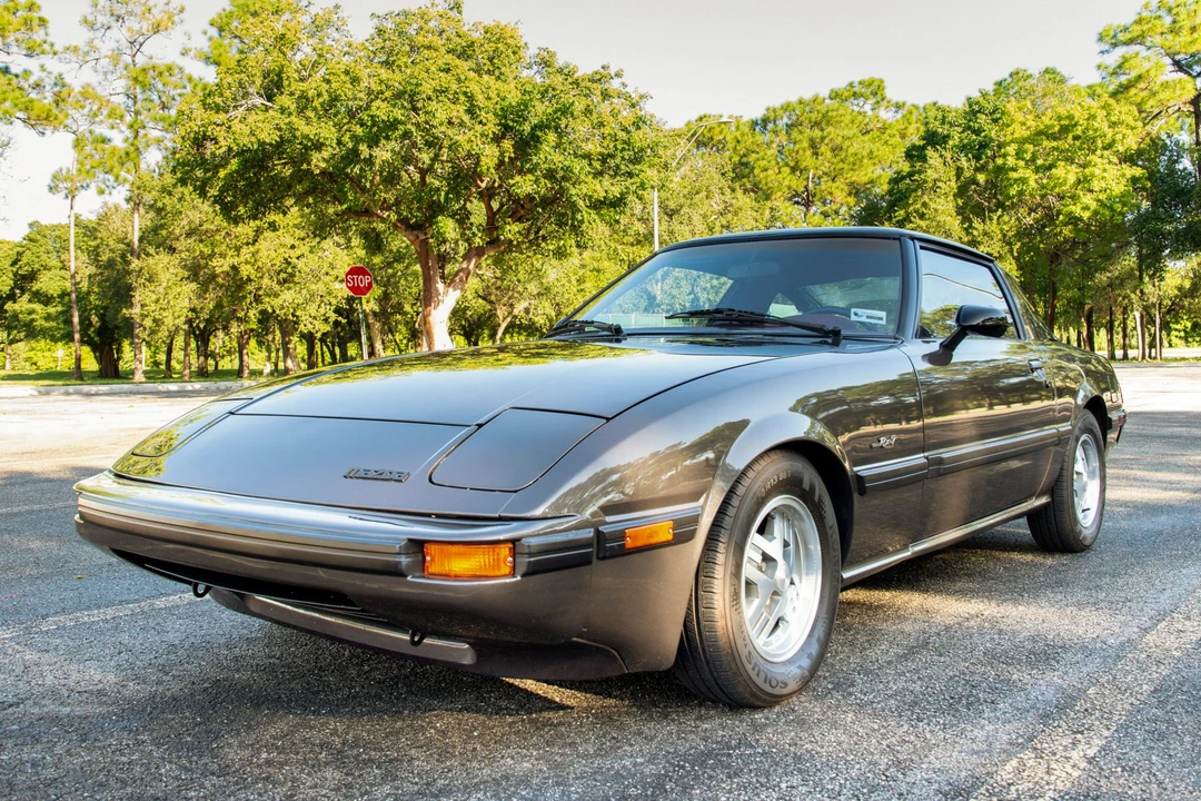 1983 Mazda RX-7 SA & FB - Image 2 of 31