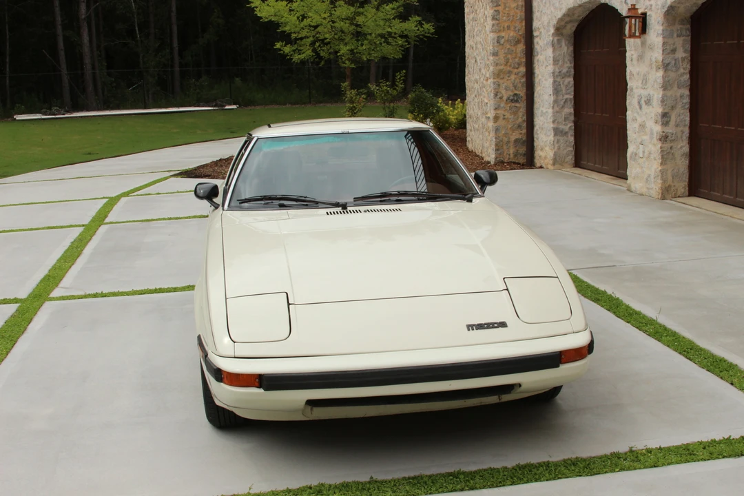 1983 Mazda RX-7 SA & FB - Image 2 of 31