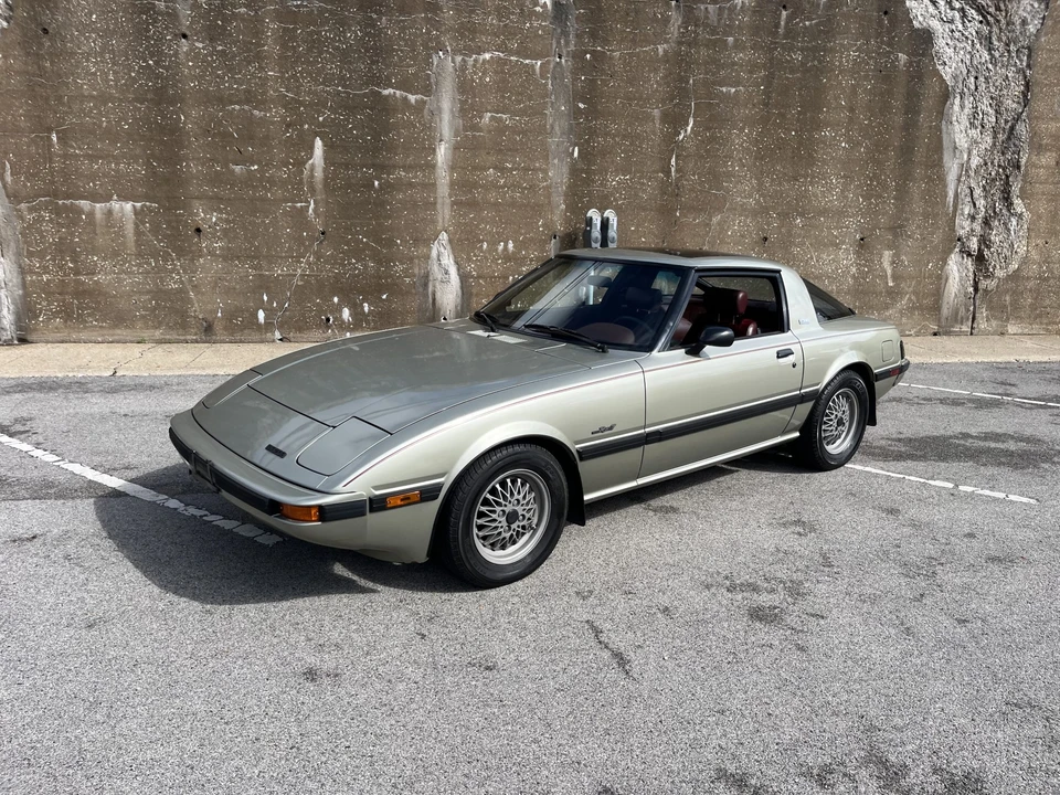 1983 Mazda RX-7 SA & FB - Image 9 of 31