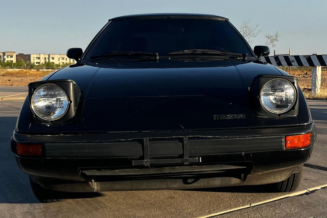 1983 Mazda RX-7 SA & FB - Image 2 of 31