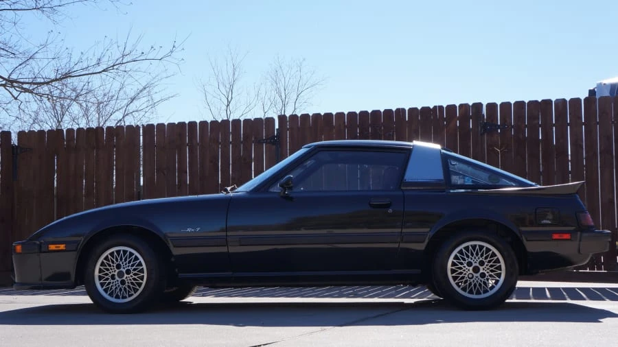 1983 Mazda RX-7 SA & FB - Image 2 of 12