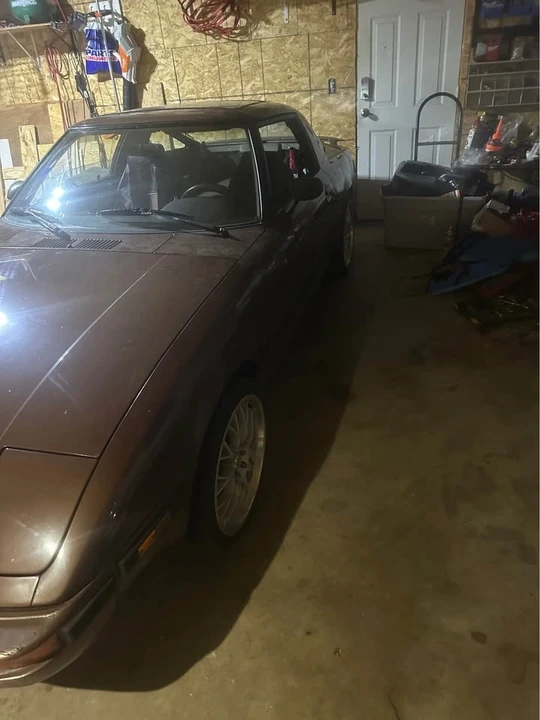 1983 Mazda RX-7 SA & FB - Image 8 of 9