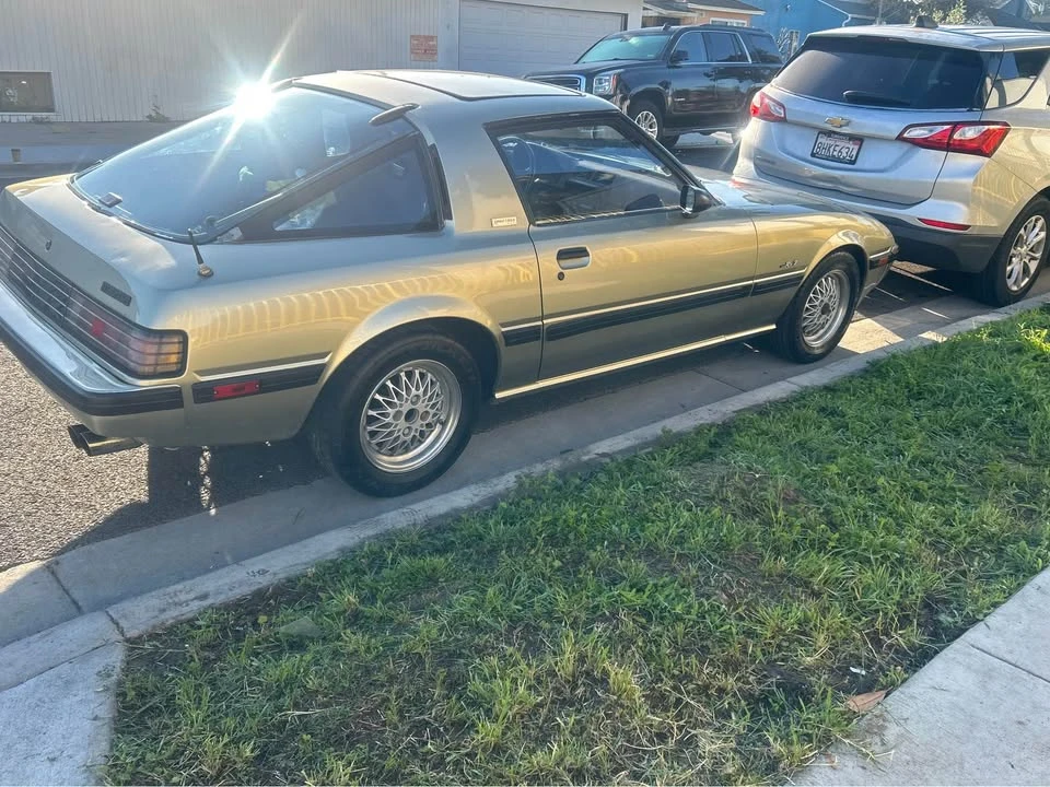 1983 Mazda RX-7 SA & FB - Image 2 of 9