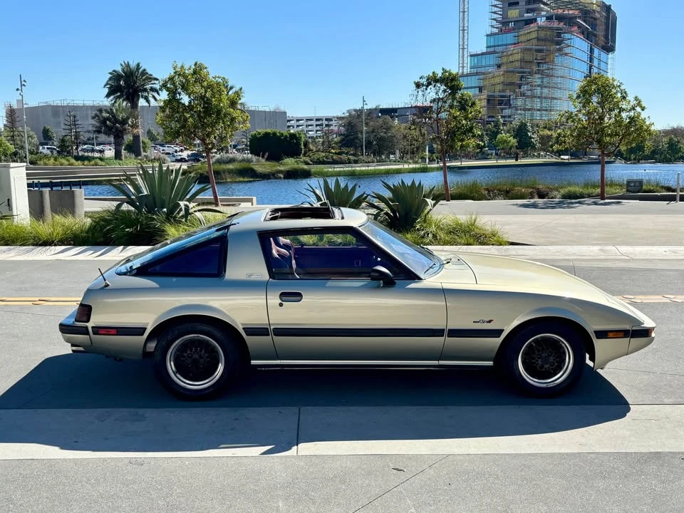 1983 Mazda RX-7 SA & FB - Image 2 of 17