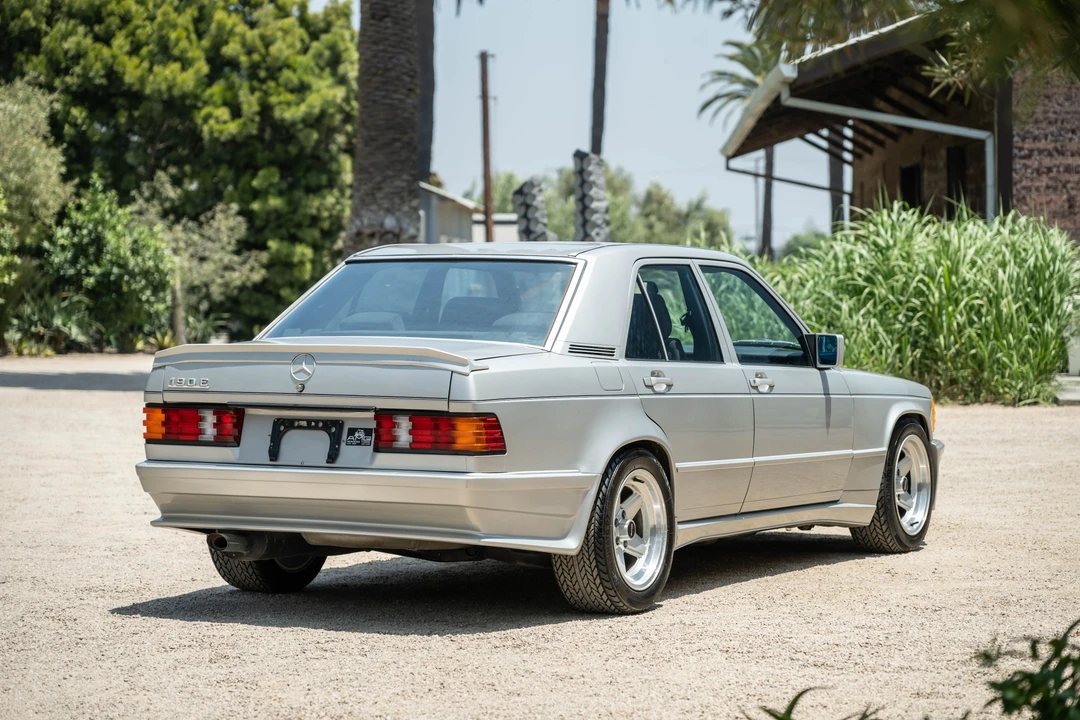 1983 Mercedes-Benz 190E - Image 11 of 31