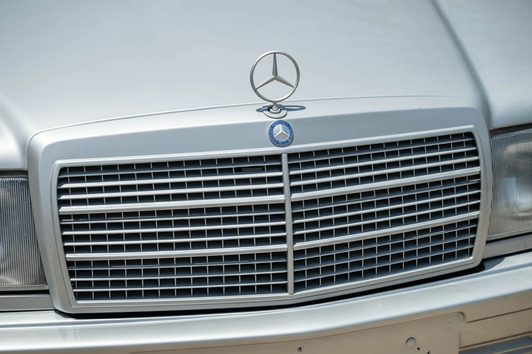 1983 Mercedes-Benz 190E - Image 27 of 31