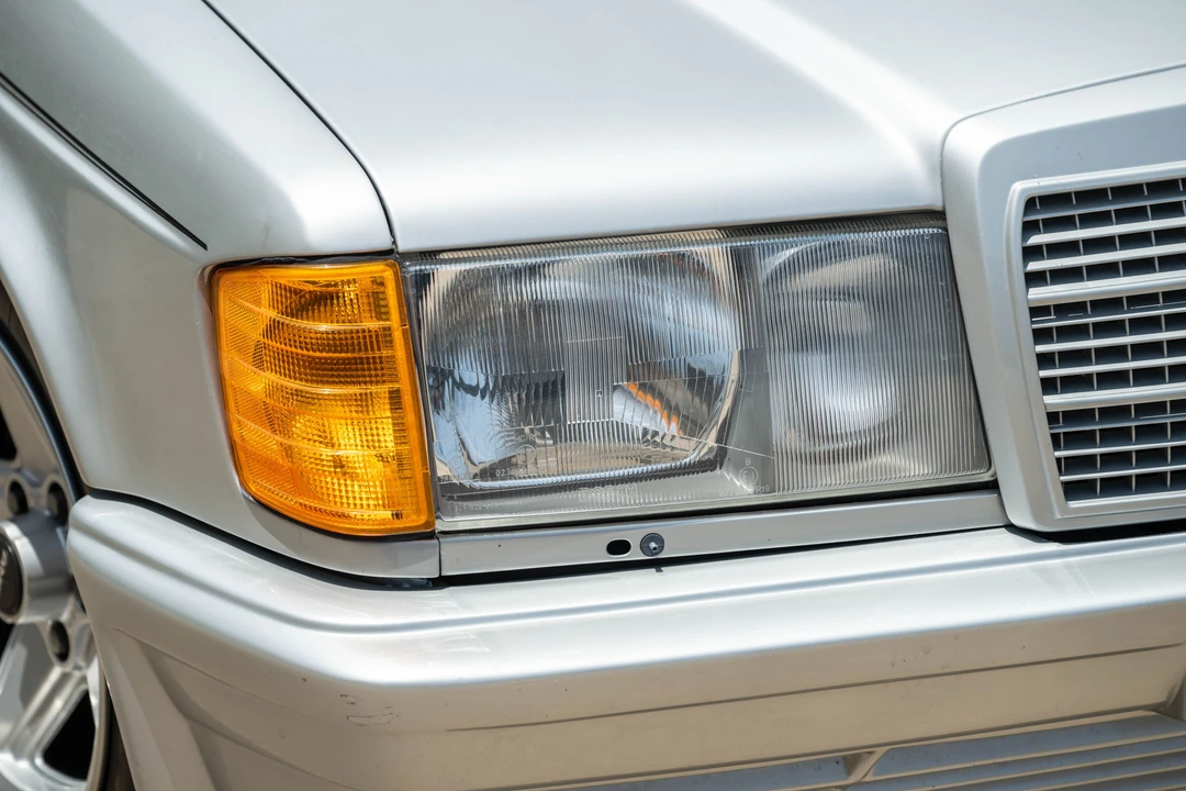 1983 Mercedes-Benz 190E - Image 26 of 31