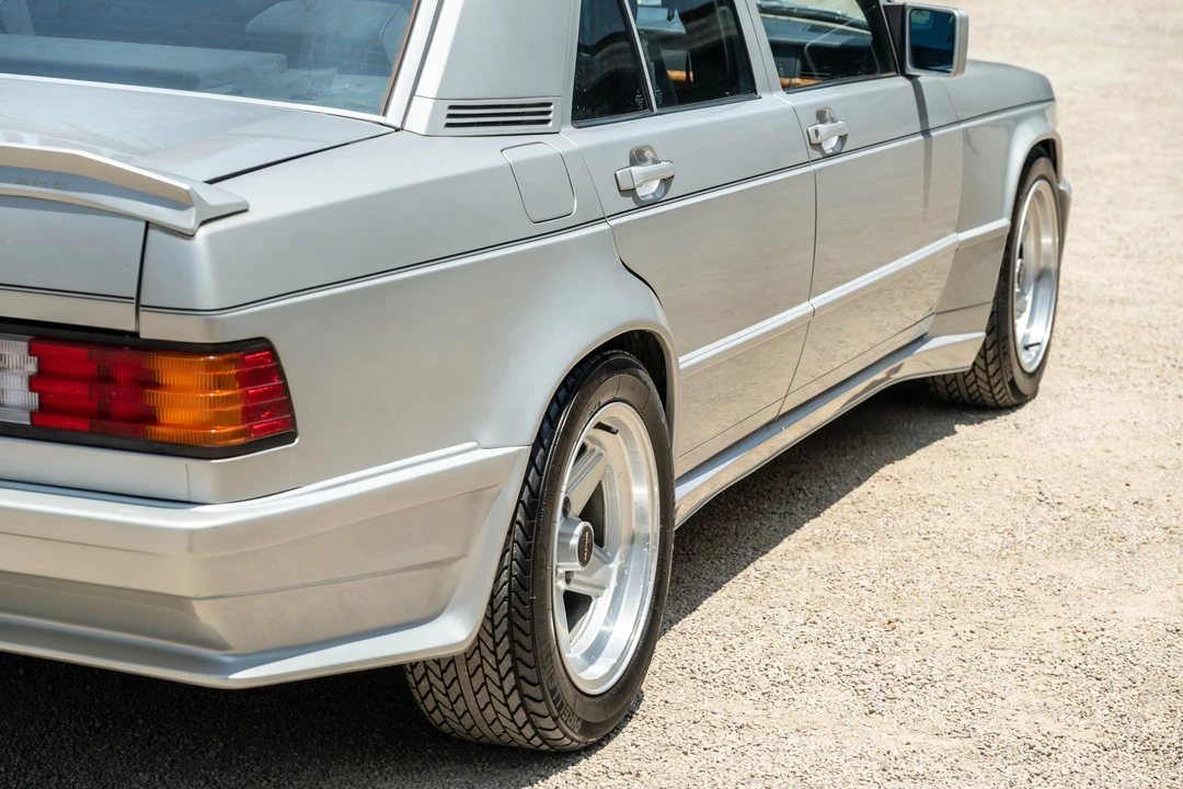 1983 Mercedes-Benz 190E - Image 20 of 31
