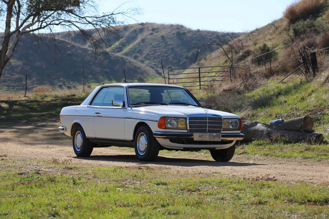 1983 Mercedes-Benz 190E - Image 5 of 31