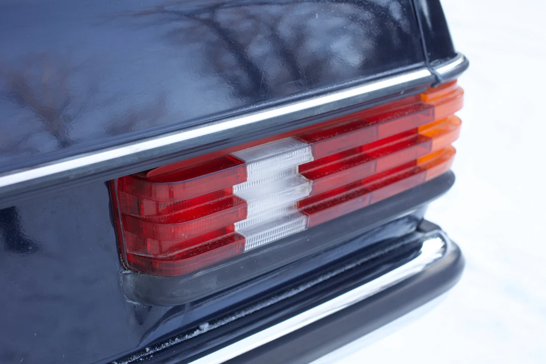 1983 Mercedes-Benz W123 Sedan - Image 30 of 31