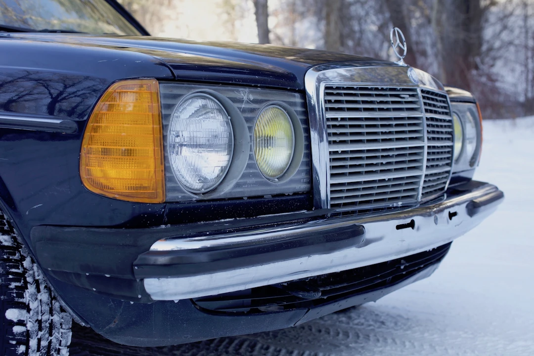1983 Mercedes-Benz W123 Sedan - Image 27 of 31