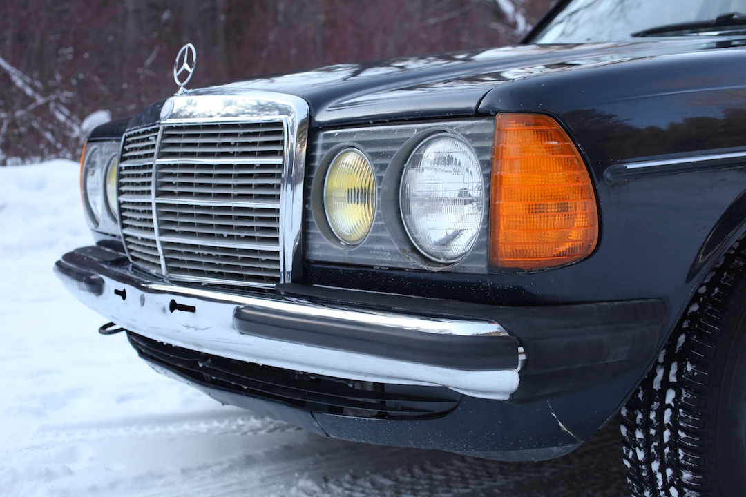 1983 Mercedes-Benz W123 Sedan - Image 26 of 31
