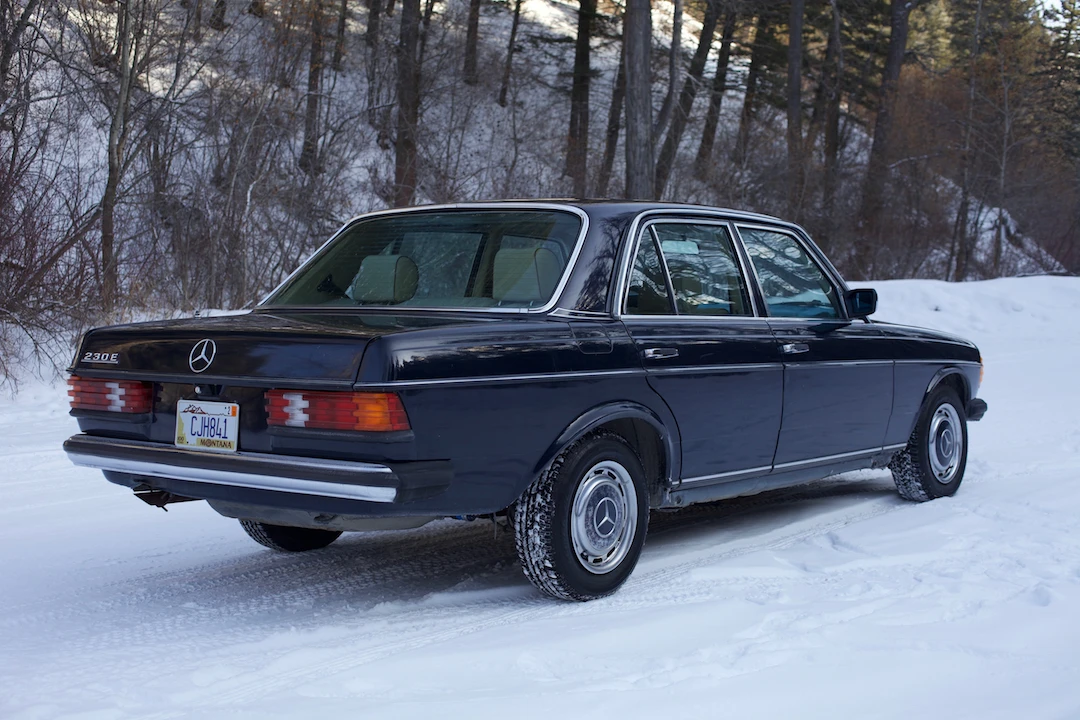 1983 Mercedes-Benz W123 Sedan - Image 11 of 31