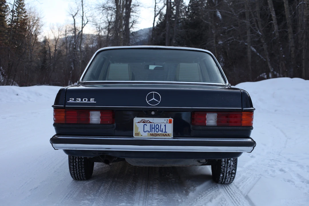 1983 Mercedes-Benz W123 Sedan - Image 12 of 31