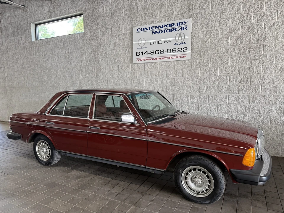 1983 Mercedes-Benz W123 Sedan - Image 14 of 31
