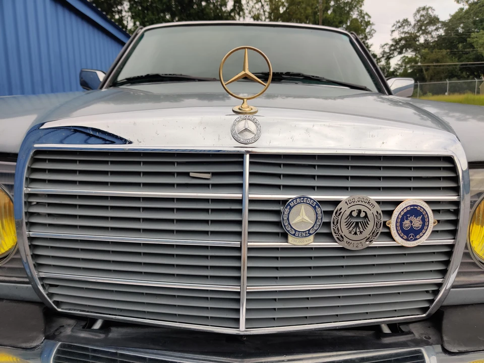 1983 Mercedes-Benz E-Class - Image 28 of 31