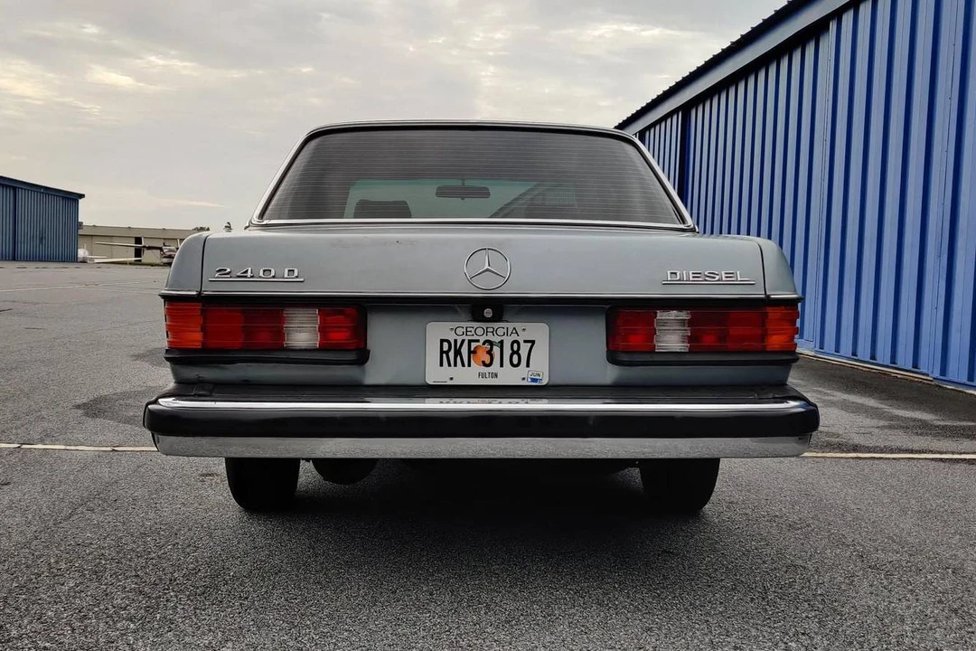 1983 Mercedes-Benz E-Class - Image 4 of 31
