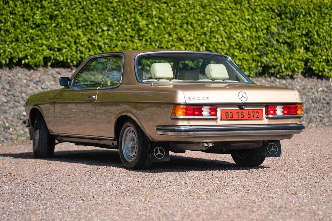 1983 Mercedes-Benz W123 Coupe (C123) - Image 10 of 30