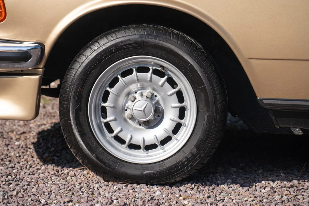 1983 Mercedes-Benz W123 Coupe (C123) - Image 24 of 30