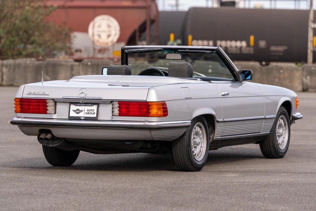 1983 Mercedes-Benz R107 SL-Class - Image 17 of 31