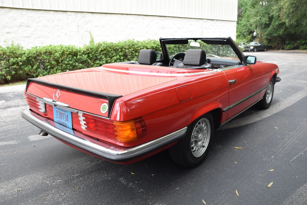 1983 Mercedes-Benz R107 SL-Class - Image 18 of 31