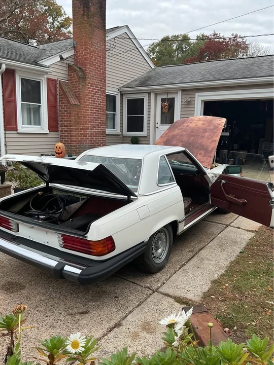 1983 Mercedes-Benz E-Class - Image 12 of 18