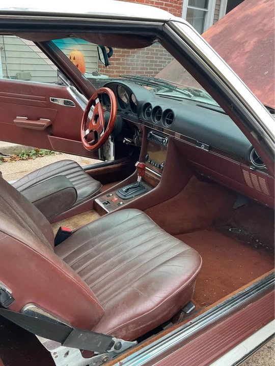 1983 Mercedes-Benz E-Class - Image 13 of 18