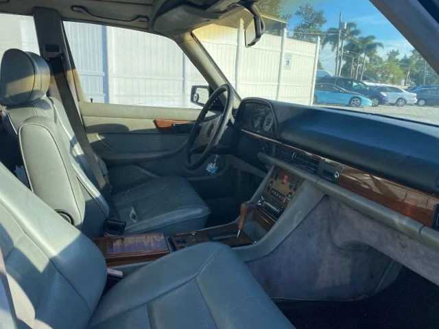 1983 Mercedes-Benz - Image 9 of 15