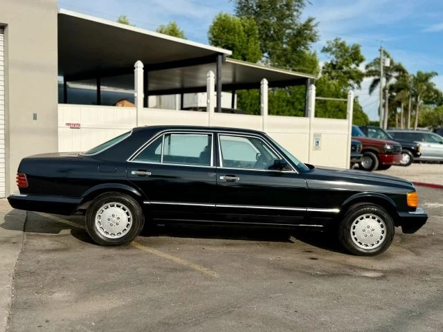1983 Mercedes-Benz W123 Sedan - Image 2 of 16