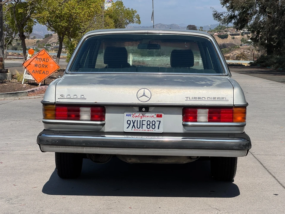 1983 Mercedes-Benz 190E - Image 20 of 31