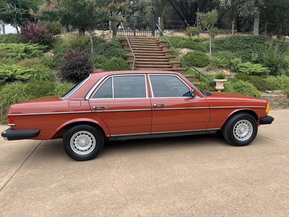 1983 Mercedes-Benz 190E - Image 6 of 31
