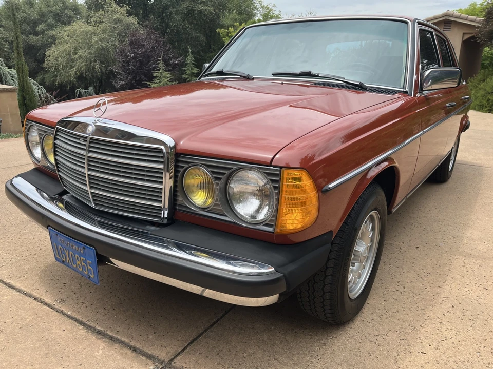 1983 Mercedes-Benz 190E - Image 14 of 31