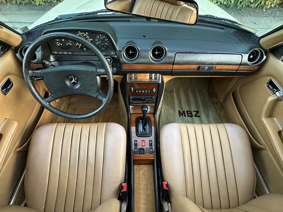 1983 Mercedes-Benz W123 - Image 19 of 21